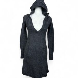 Old Navy Charcoal Knit Sweater